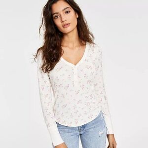 Hippie Rose Juniors' Ribbed Henley Top